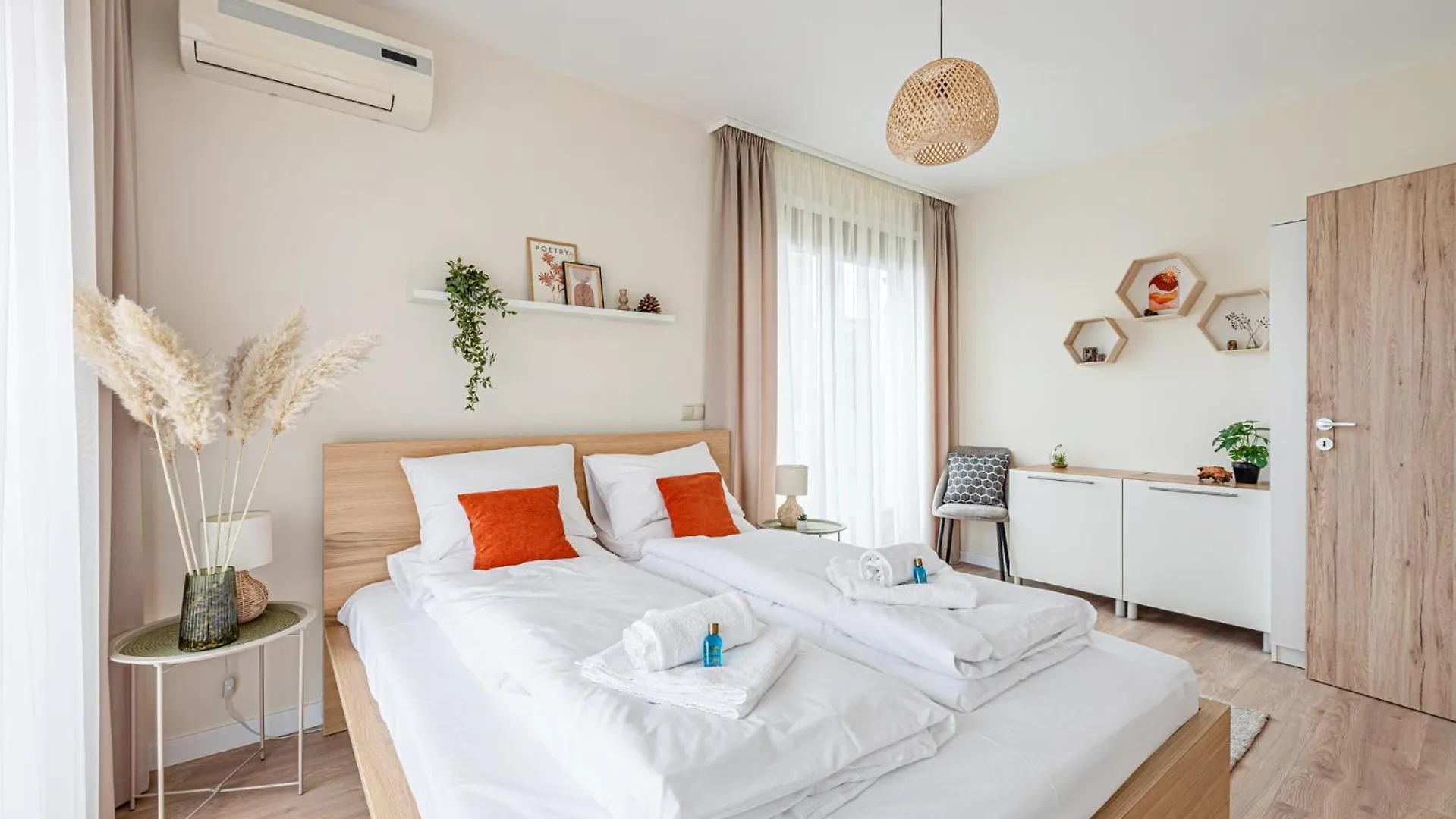 Free Parking Sweet Home Budapest 0*,  Hungary